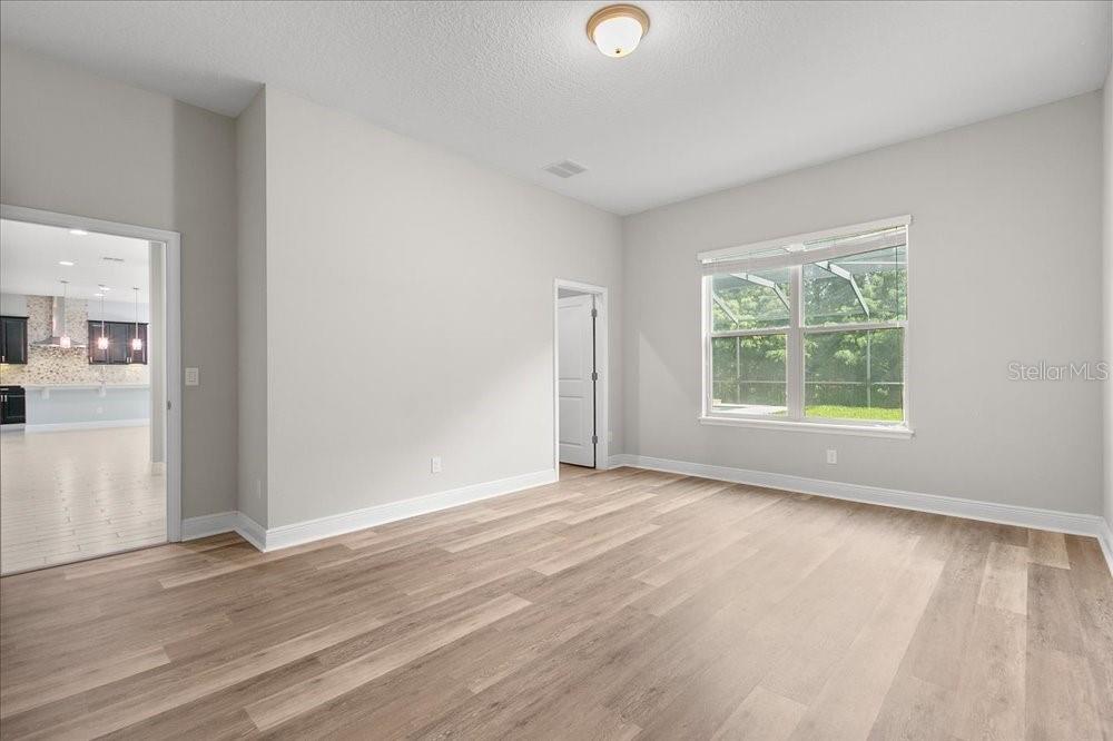 BELLEVUE - Residential