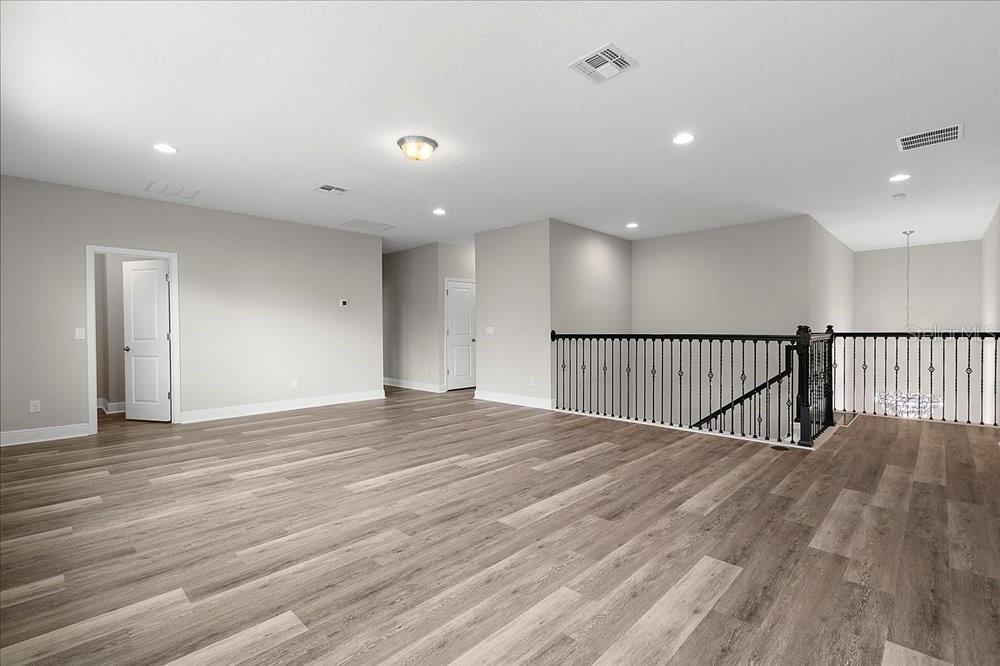 BELLEVUE - Residential