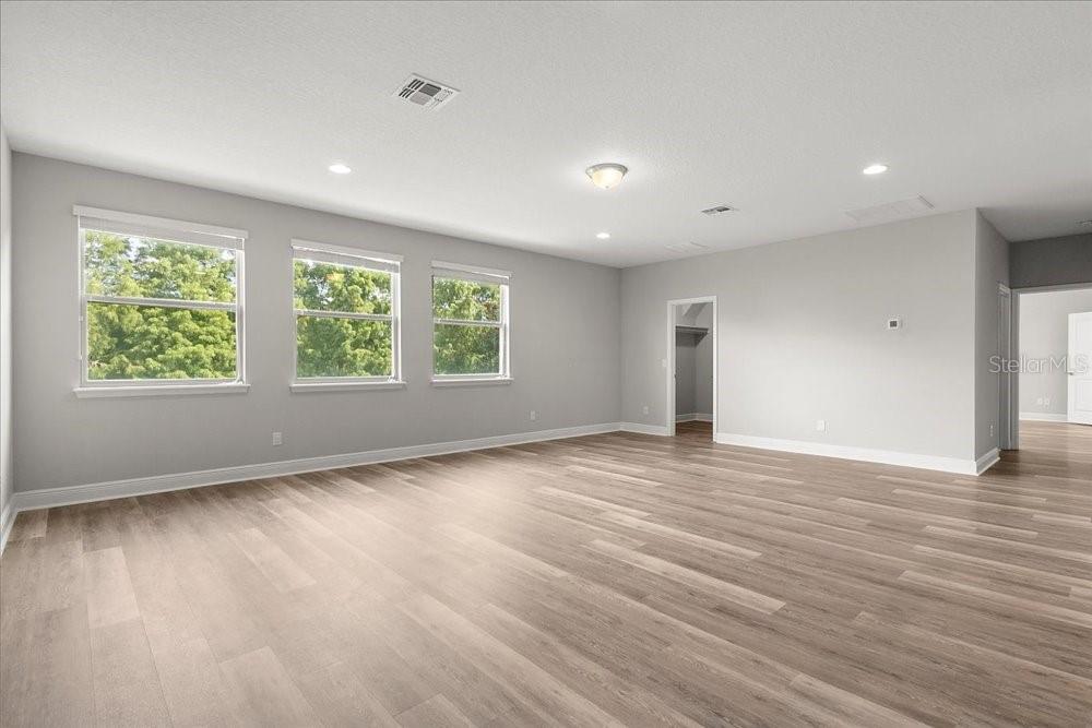 BELLEVUE - Residential