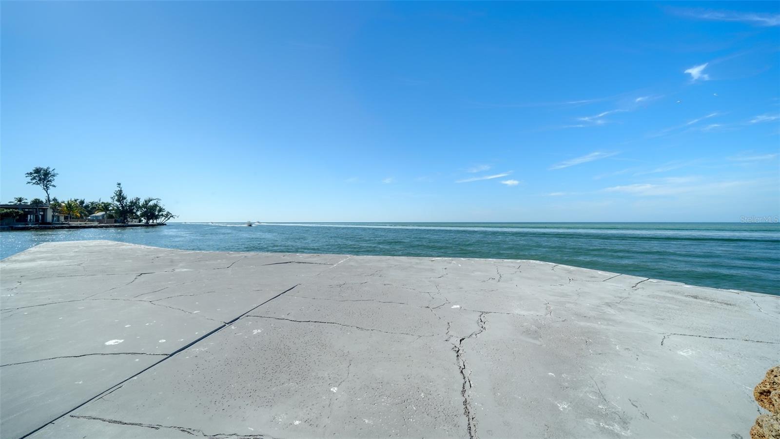 SANDY COVE III - Residential