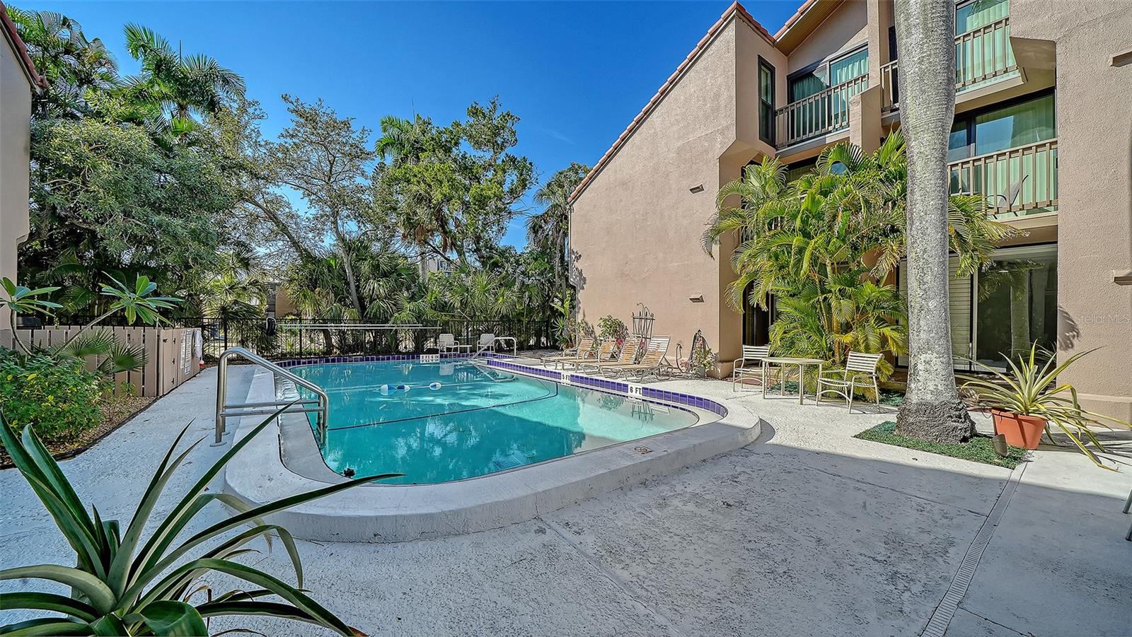 SANDY COVE III - Residential