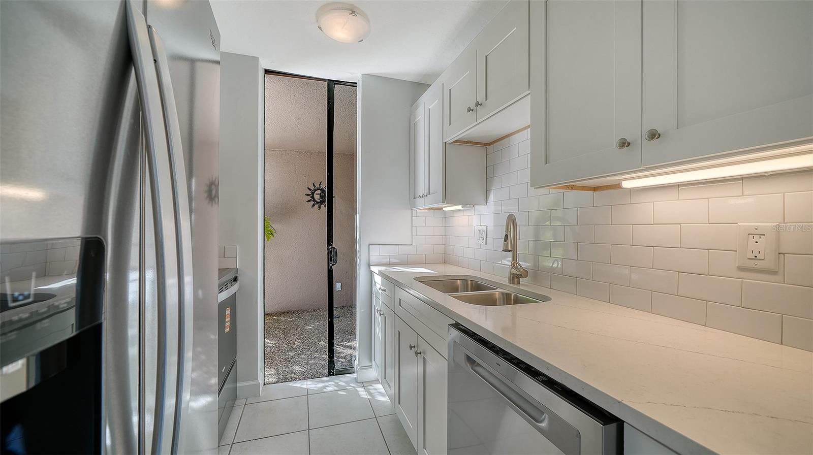 SANDY COVE III - Residential