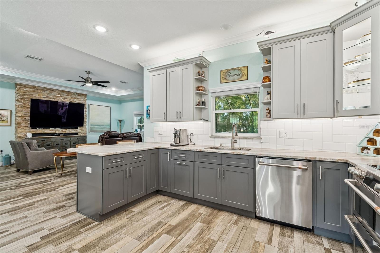 QUAIL TRAIL - Residential