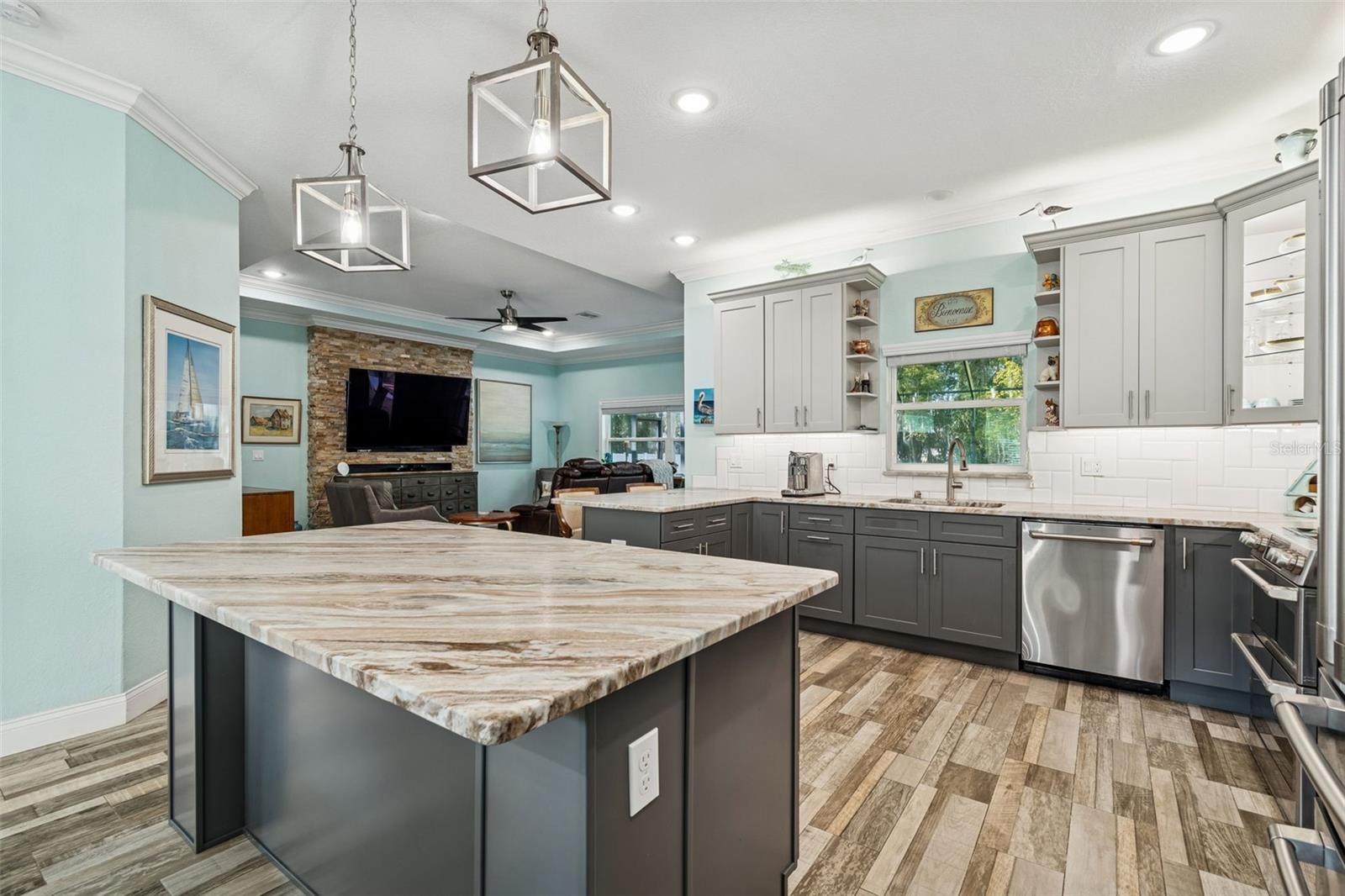 QUAIL TRAIL - Residential