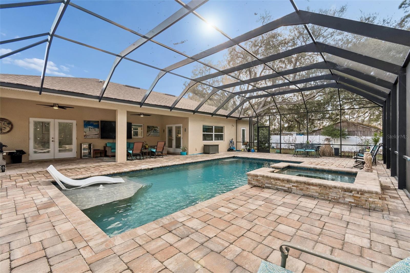 QUAIL TRAIL - Residential