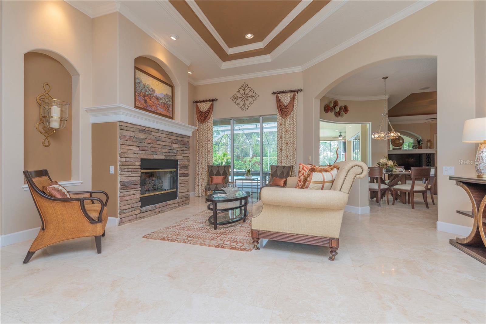 911 PINE LAKE DRIVE
