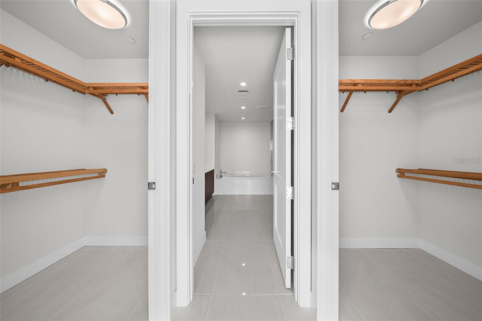 SALTAIRE CONDO - Residential