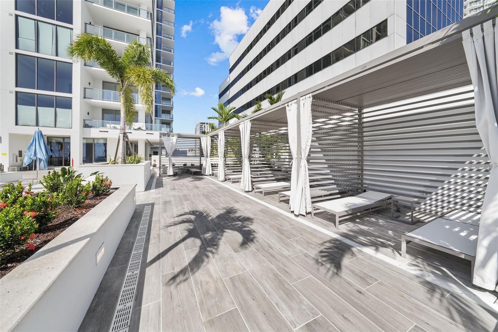 SALTAIRE CONDO - Residential