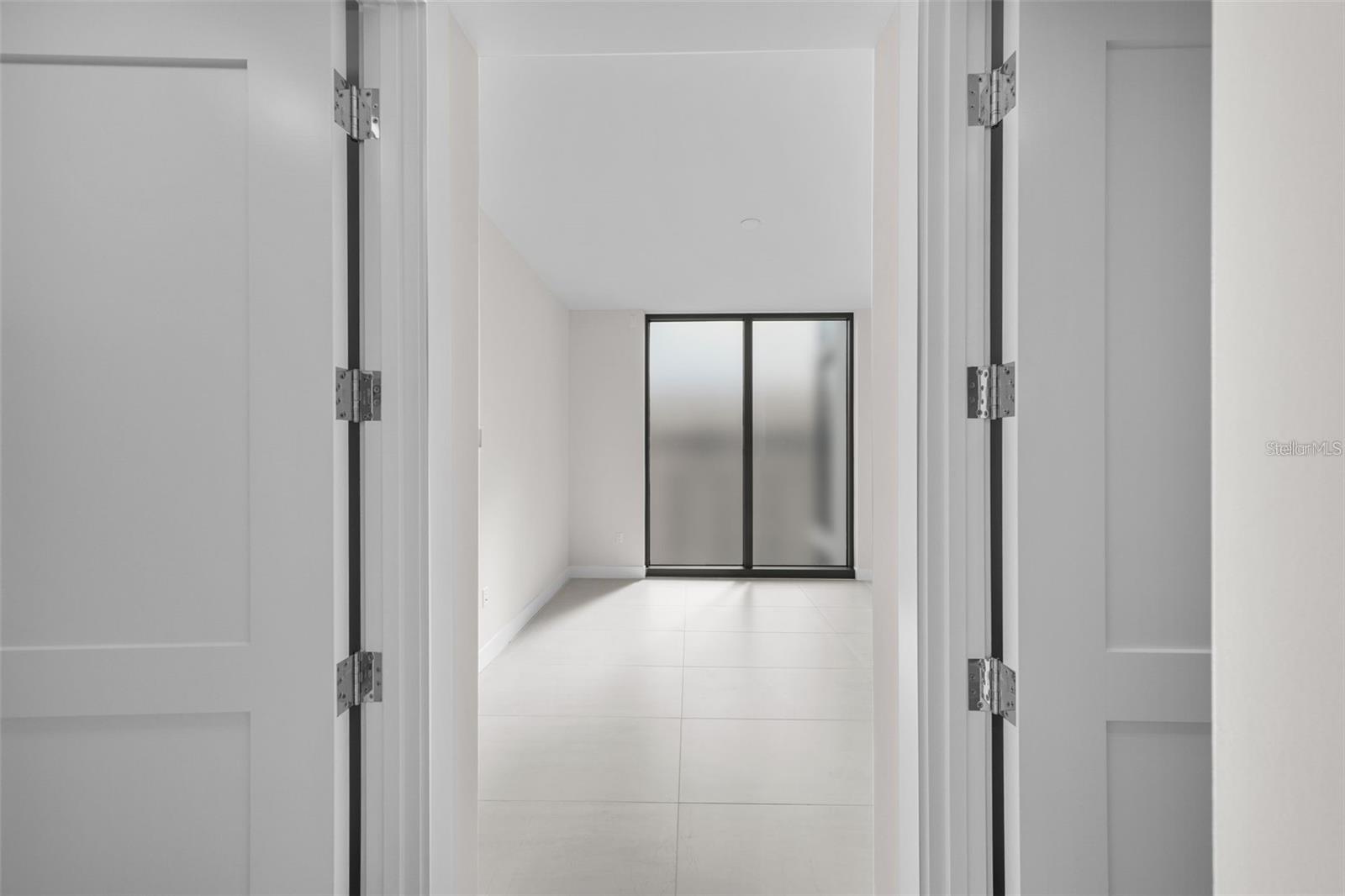 SALTAIRE CONDO - Residential