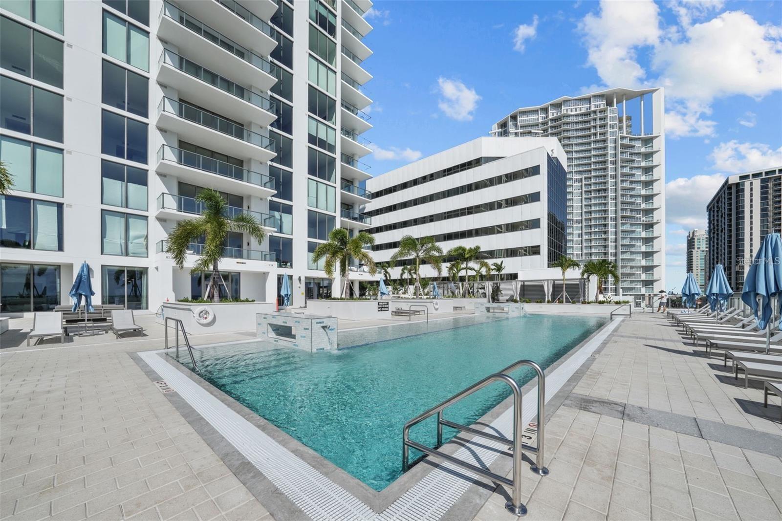 SALTAIRE CONDO - Residential