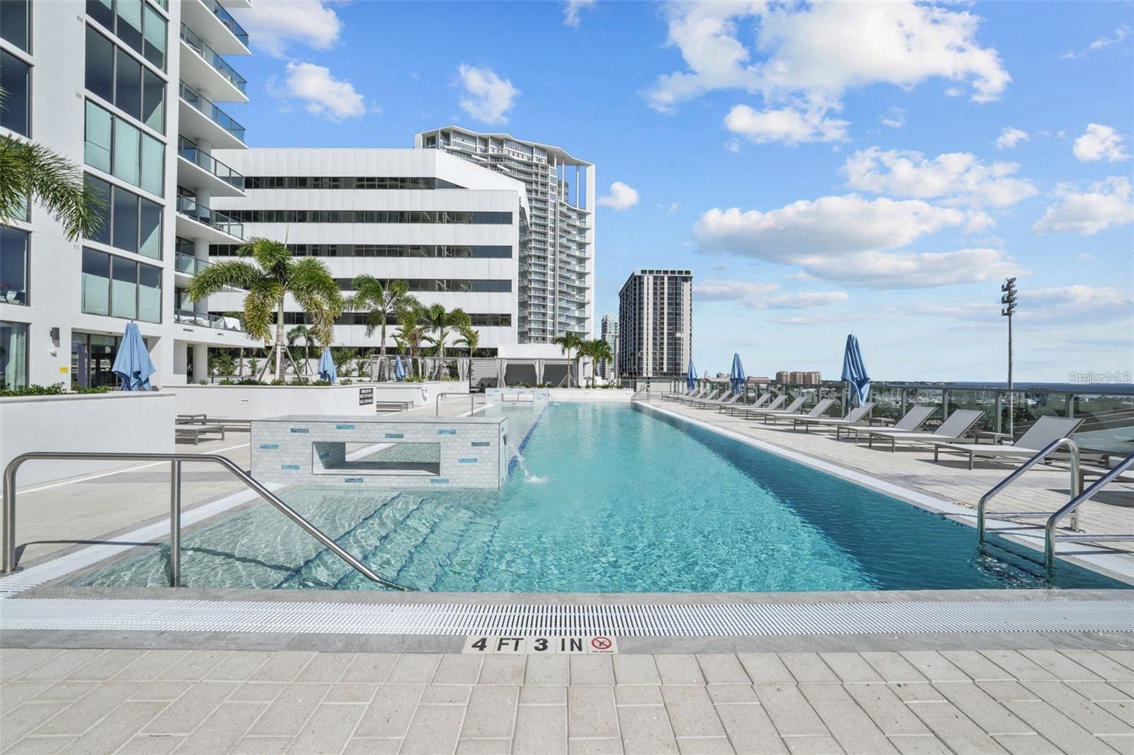 SALTAIRE CONDO - Residential