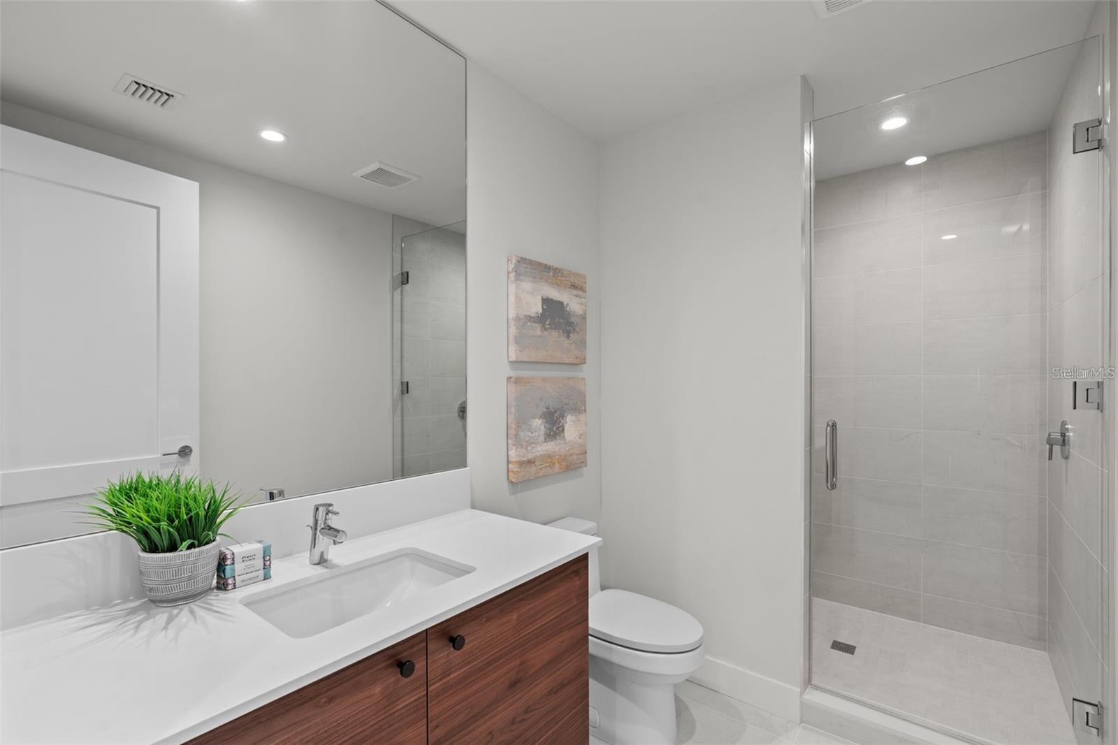 SALTAIRE CONDO - Residential