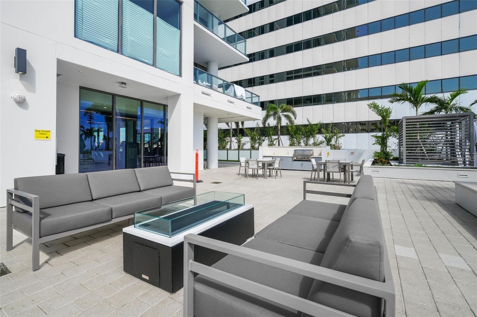 SALTAIRE CONDO - Residential