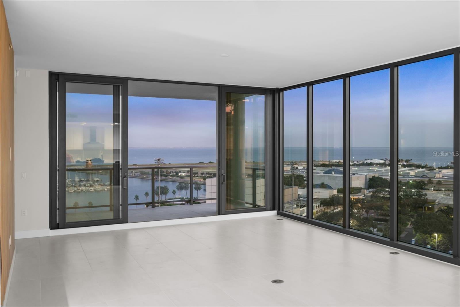 SALTAIRE CONDO - Residential