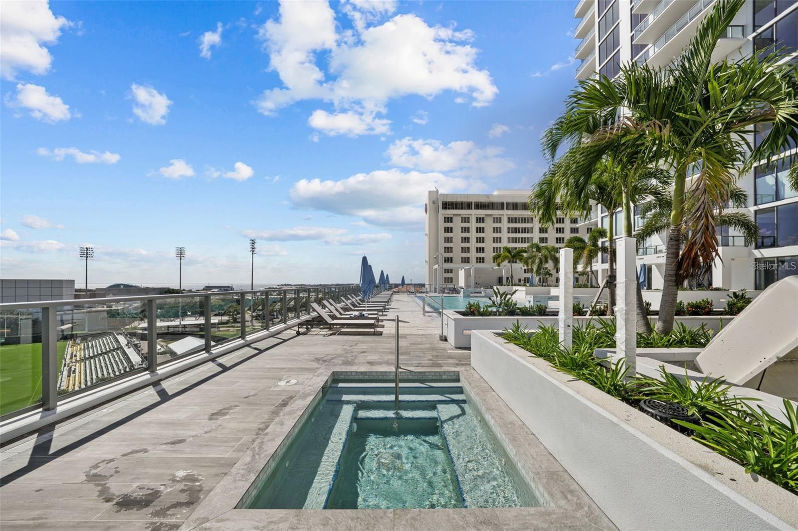 SALTAIRE CONDO - Residential