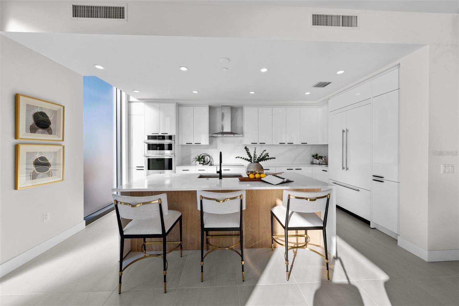 SALTAIRE CONDO - Residential