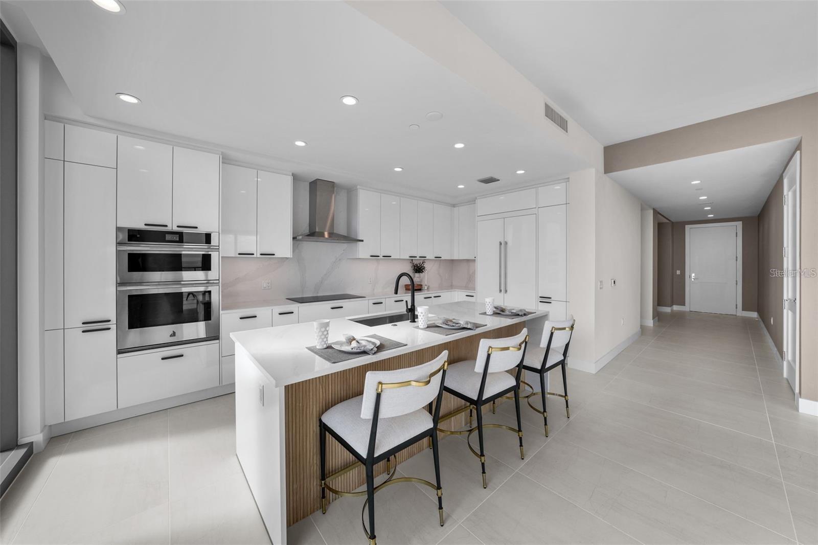 SALTAIRE CONDO - Residential