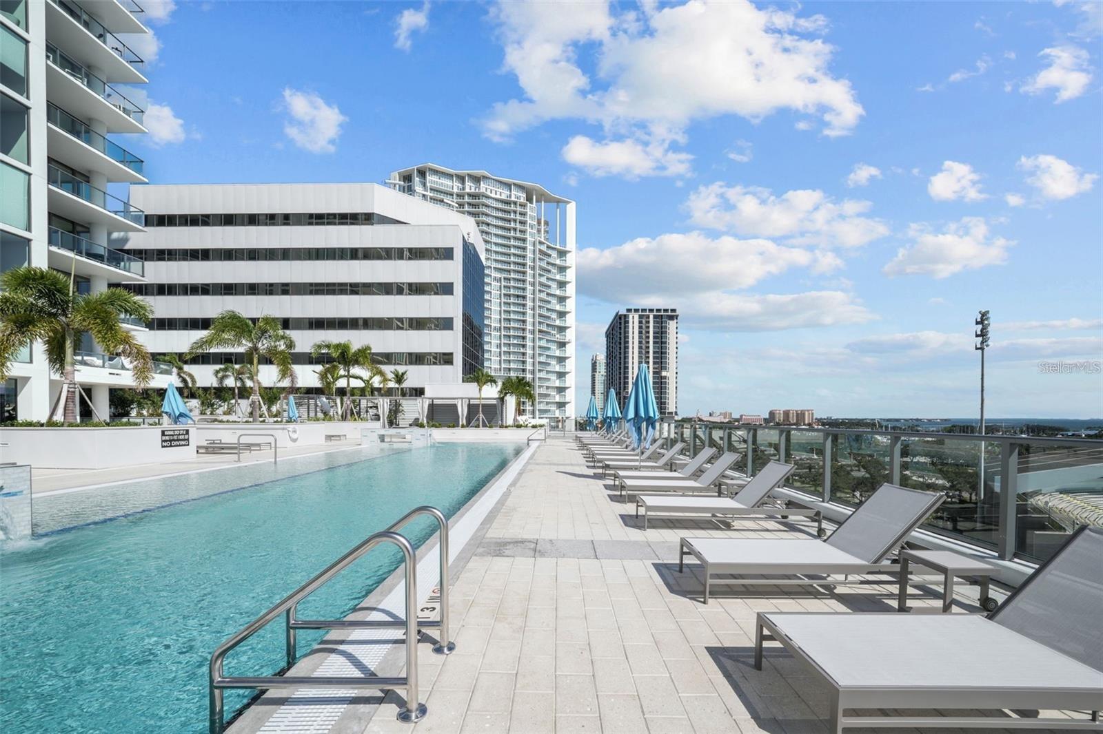 SALTAIRE CONDO - Residential