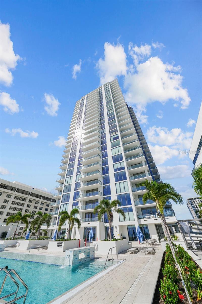 SALTAIRE CONDO - Residential