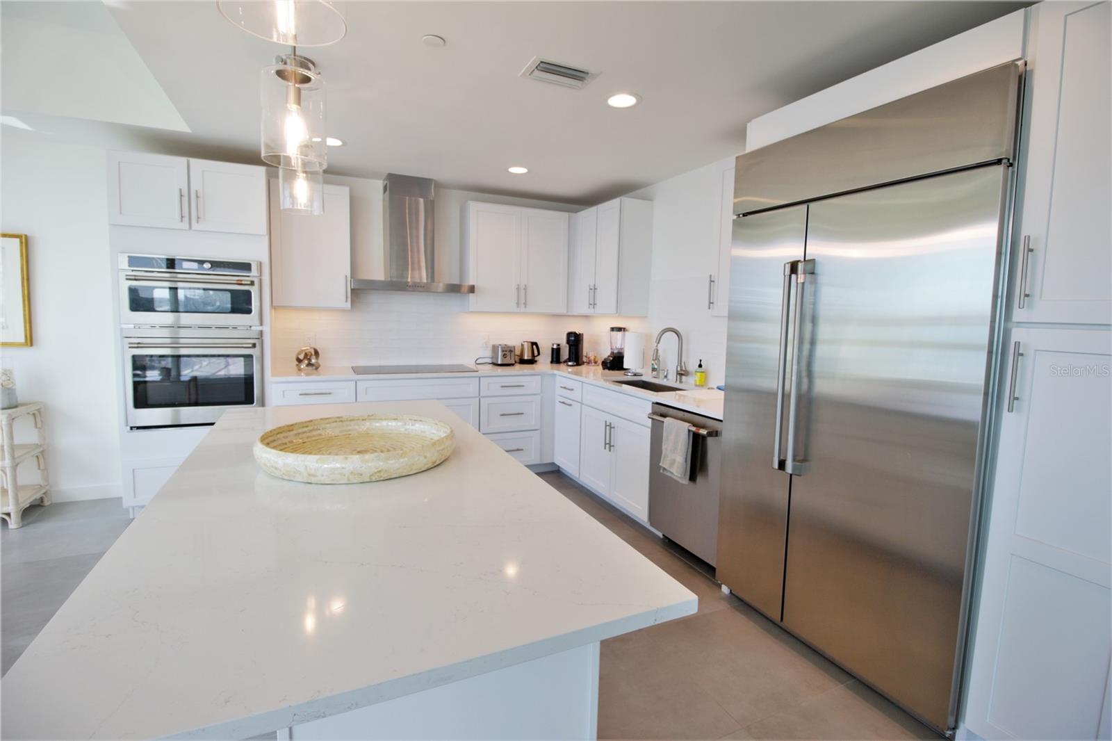 MARINA BAY 880 CONDO - Residential Lease