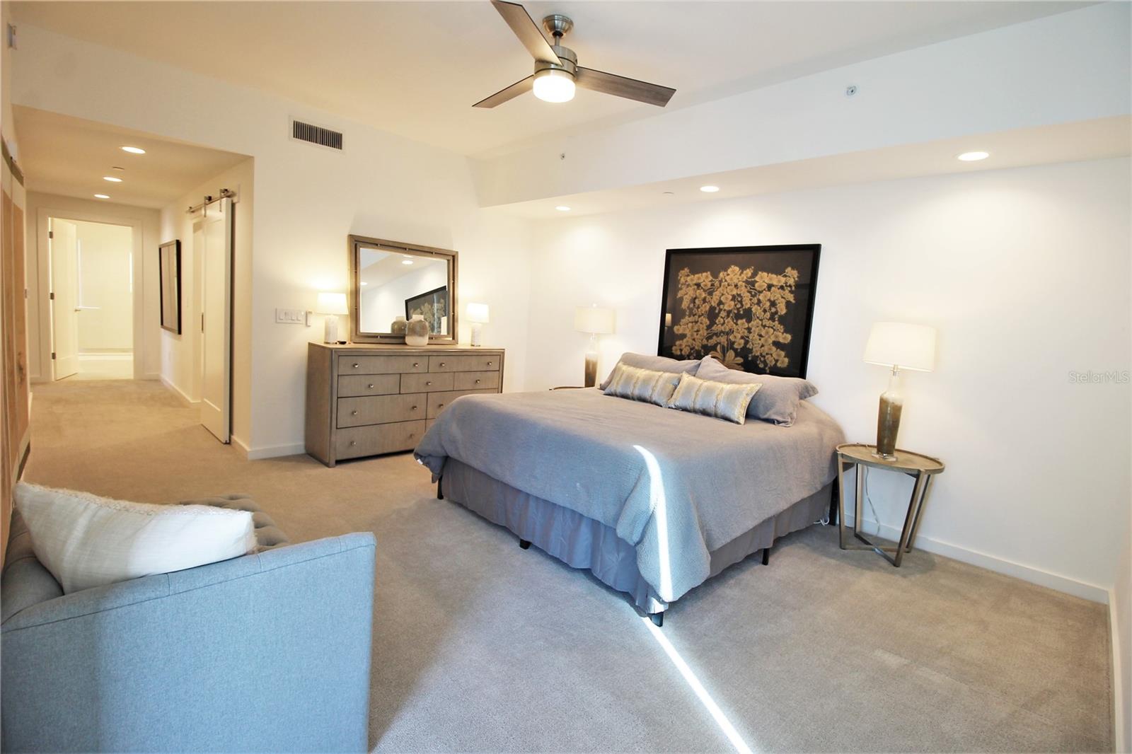 MARINA BAY 880 CONDO - Residential Lease