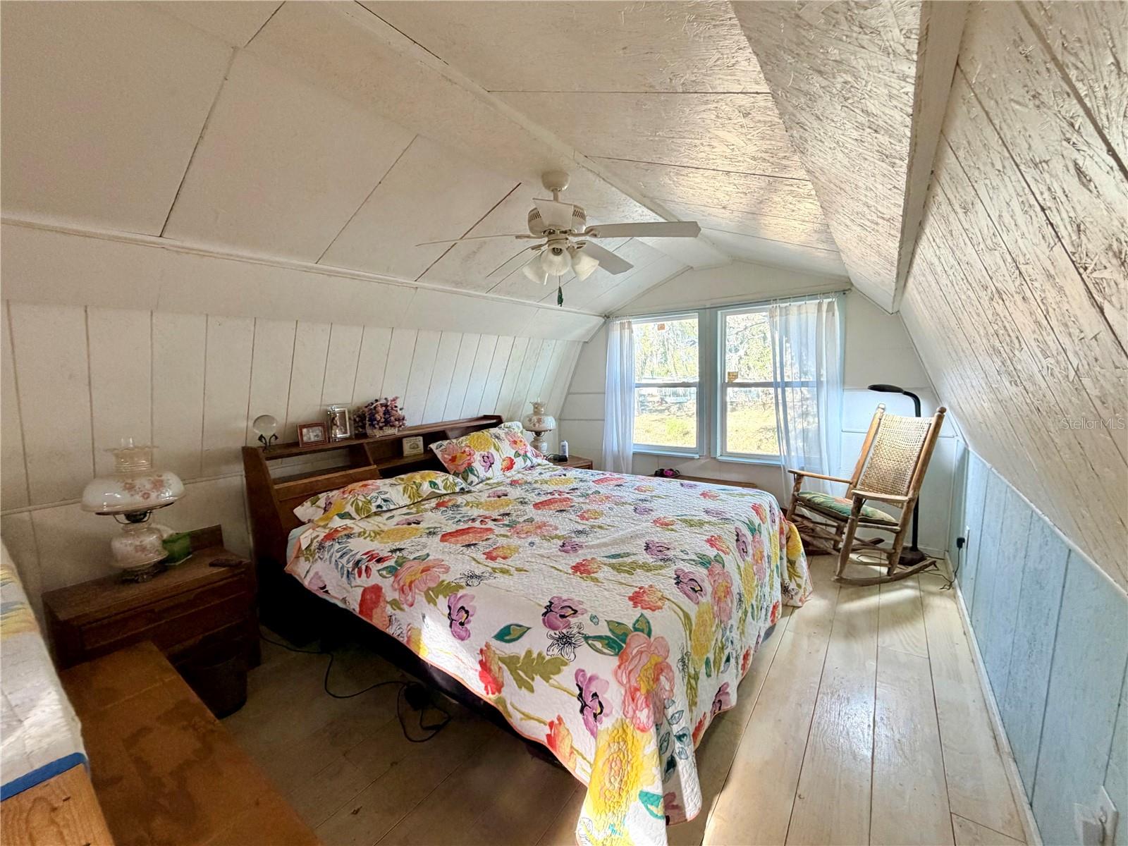 WITHLAPOPKA ISLANDS UNIT 04E - Residential