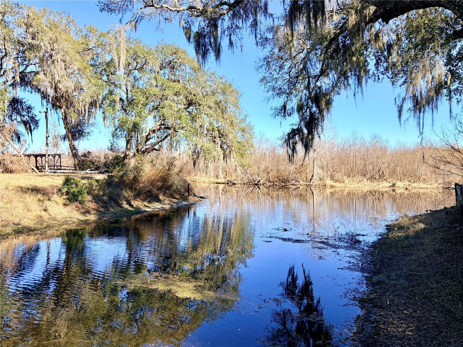 5721 S LIVE OAK DRIVE