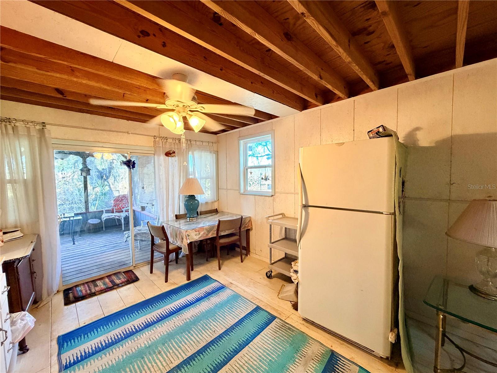 WITHLAPOPKA ISLANDS UNIT 04E - Residential