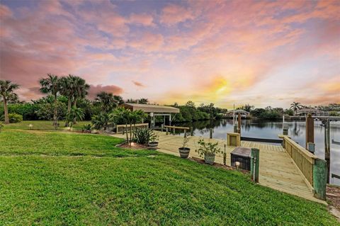 A home in PORT CHARLOTTE