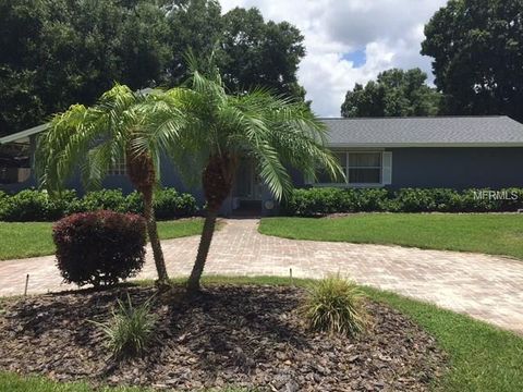 A home in LONGWOOD