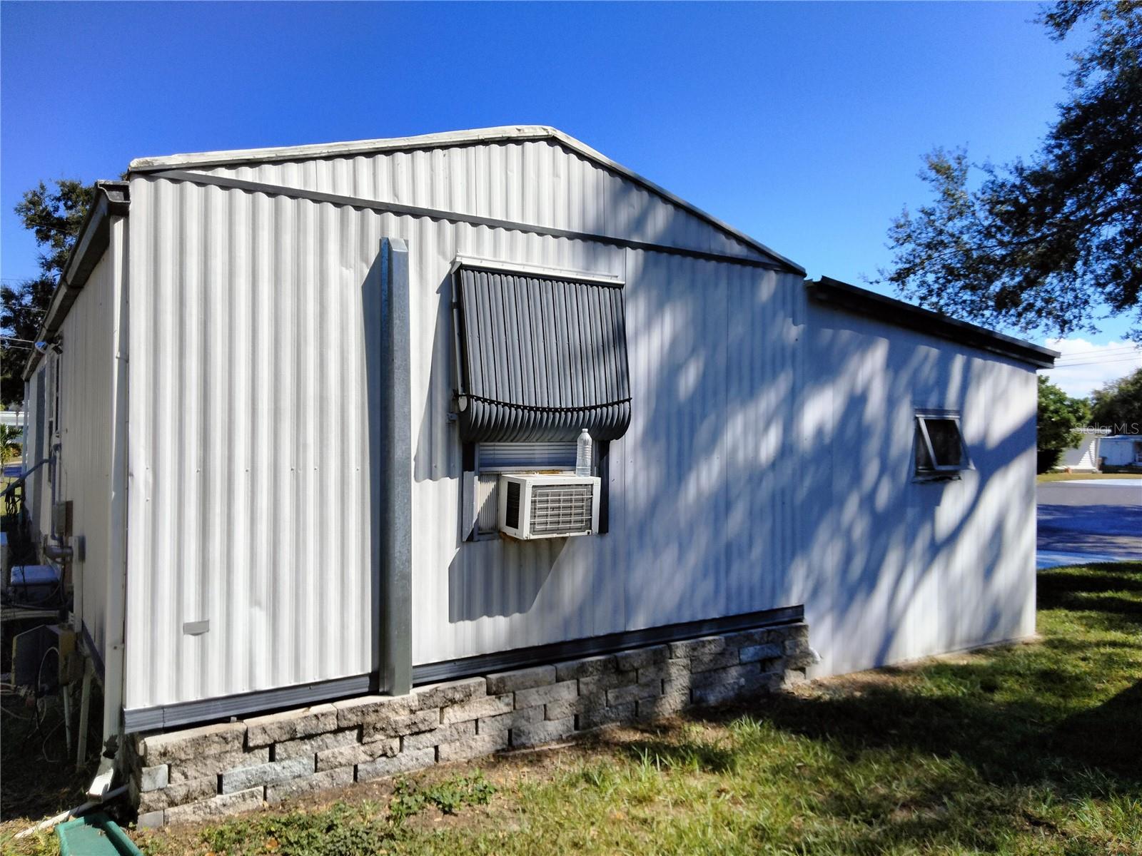 LAKE PLACID M/H PARK UNREC - Residential