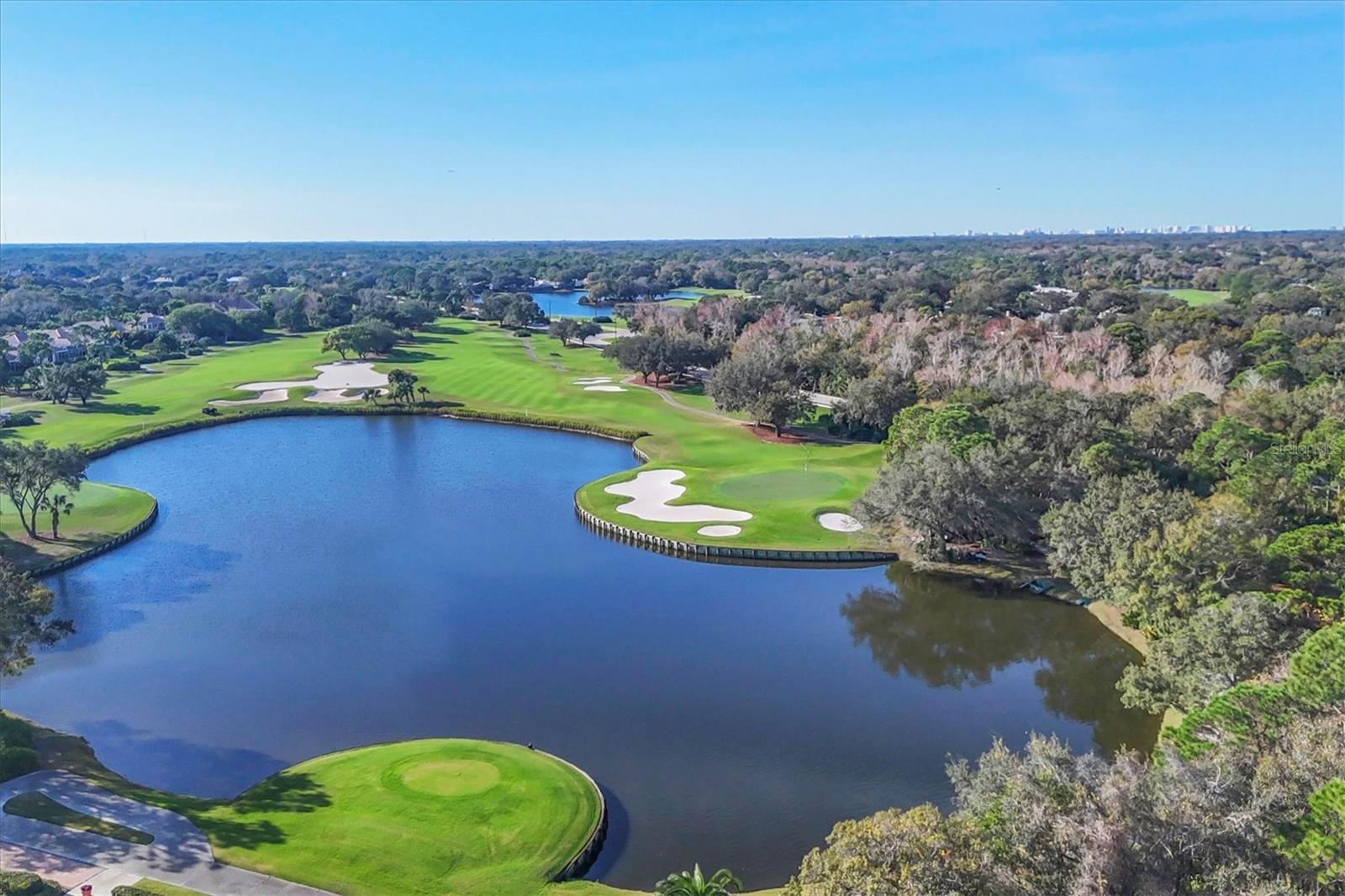 UNIVERSITY PARK GOLF & COUNTRY CLUB - Residential