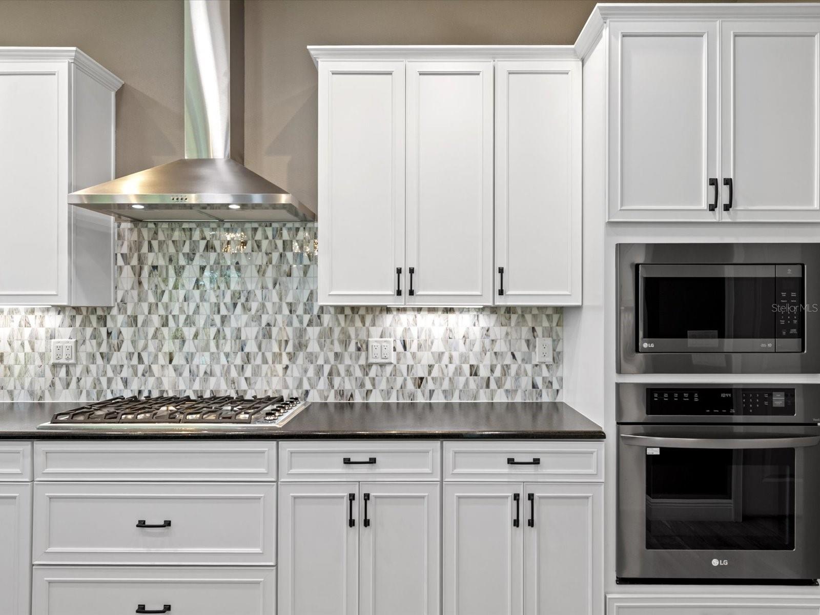 ROYAL HIGHLANDS - Residential