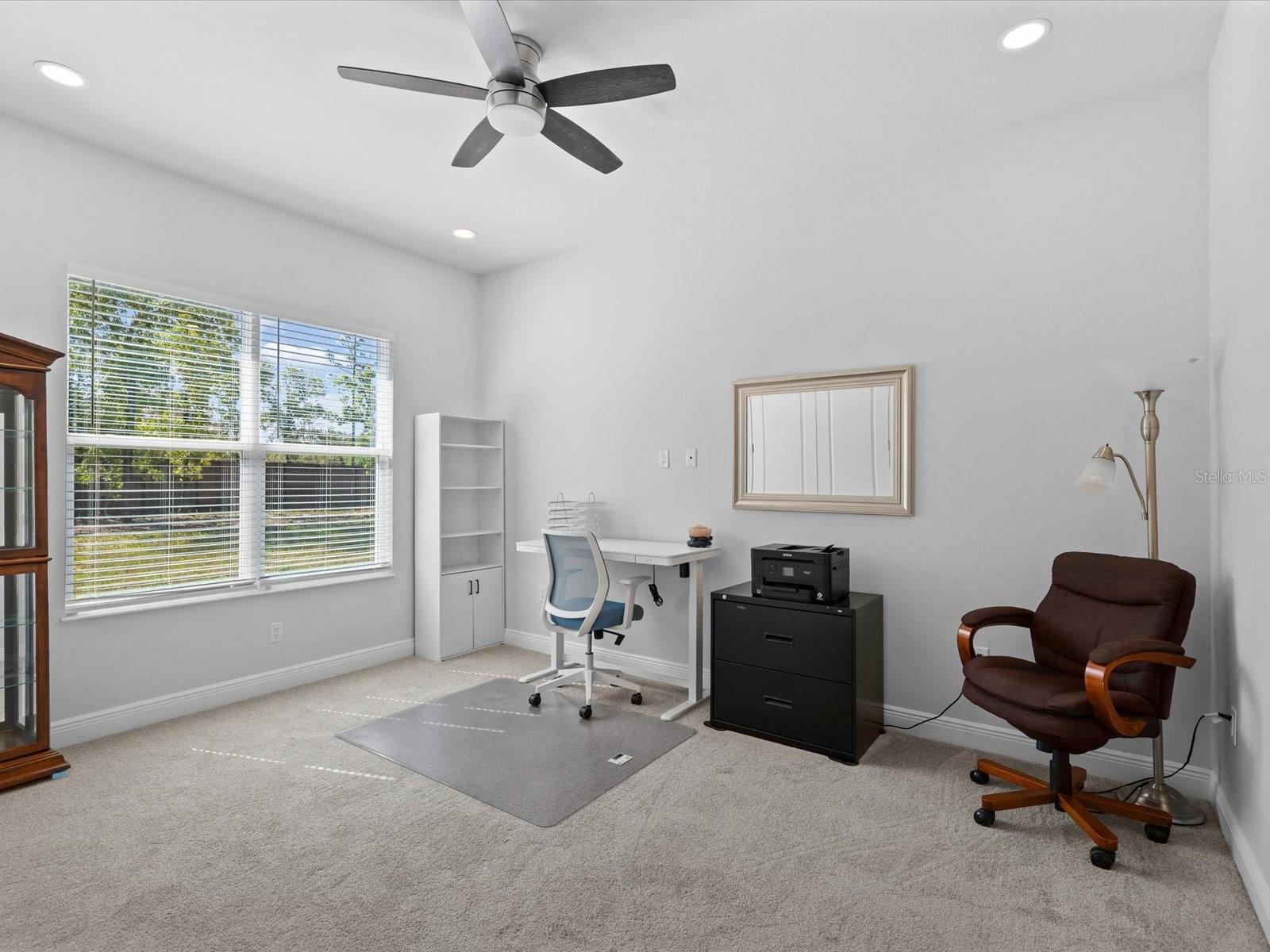 ROYAL HIGHLANDS - Residential