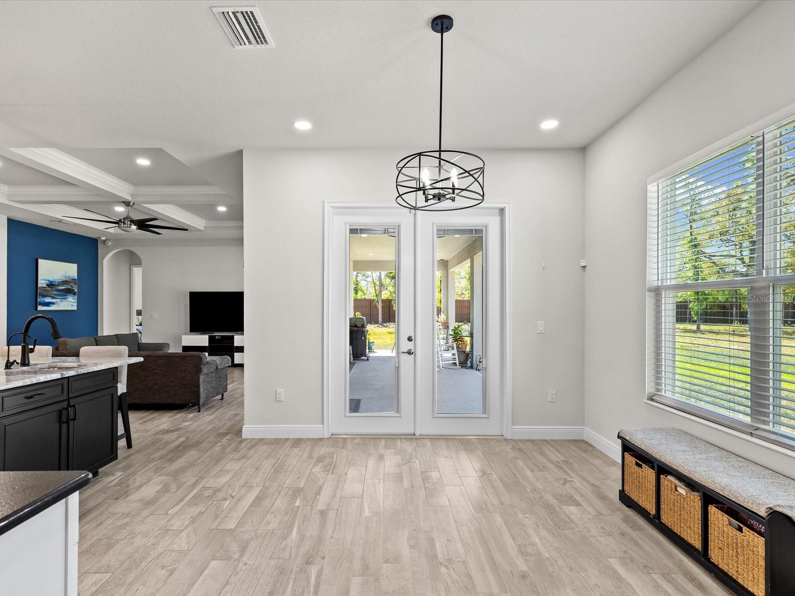 ROYAL HIGHLANDS - Residential