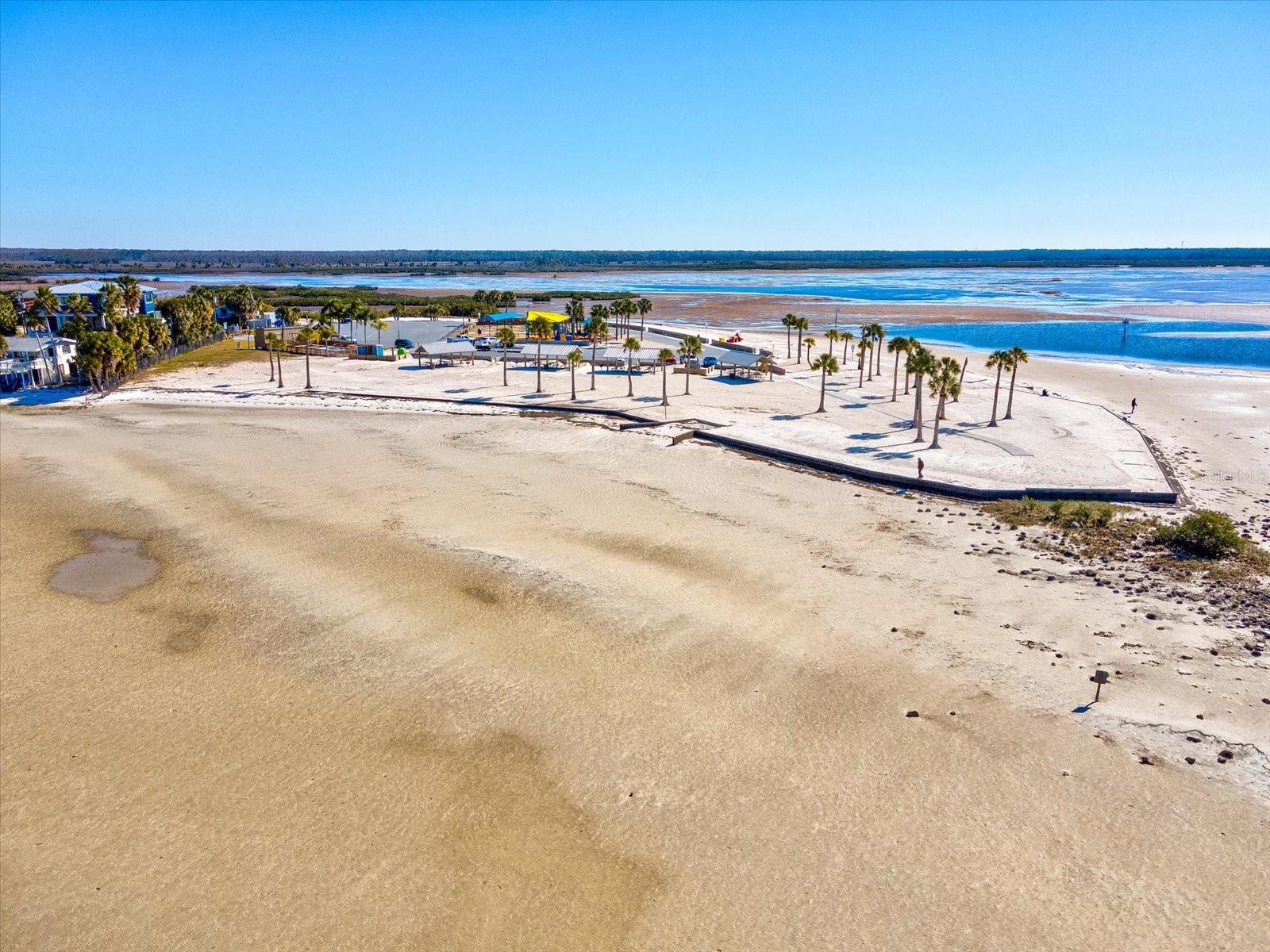 ROYAL HIGHLANDS - Residential