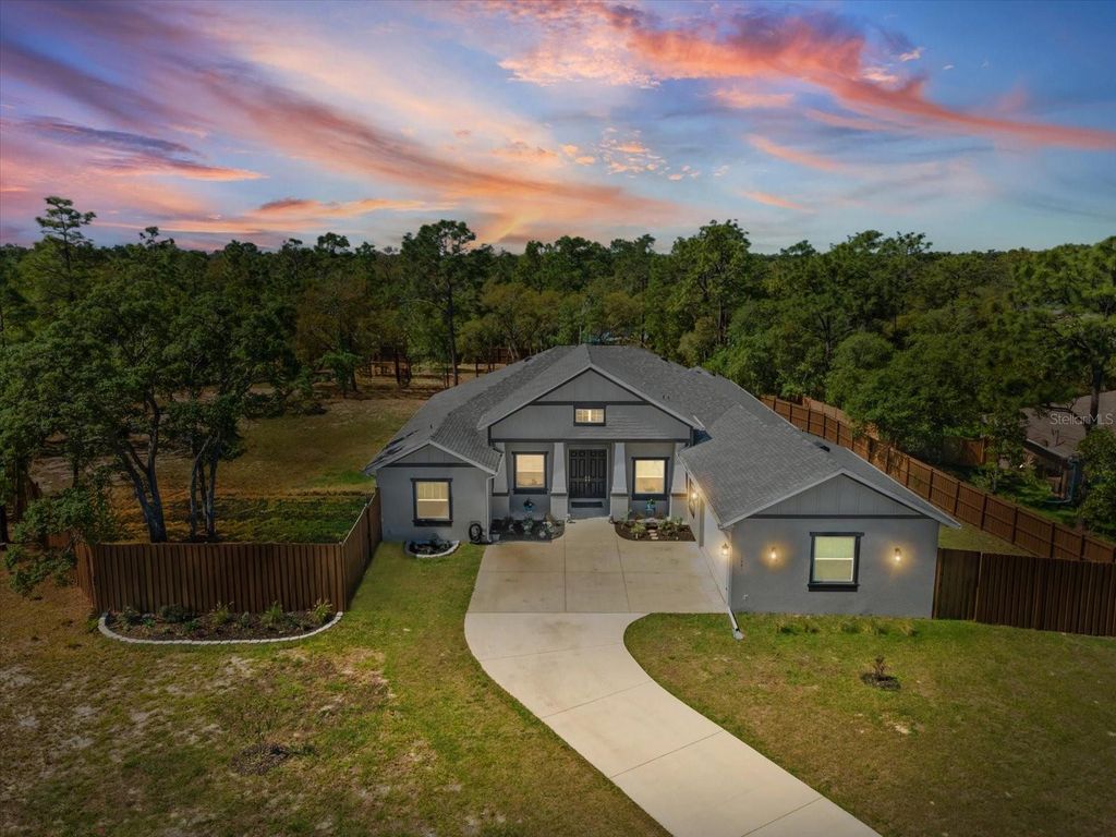 Photo of 11981 Robina Road, Weeki Wachee, FL 34614 (MLS # W7884999)