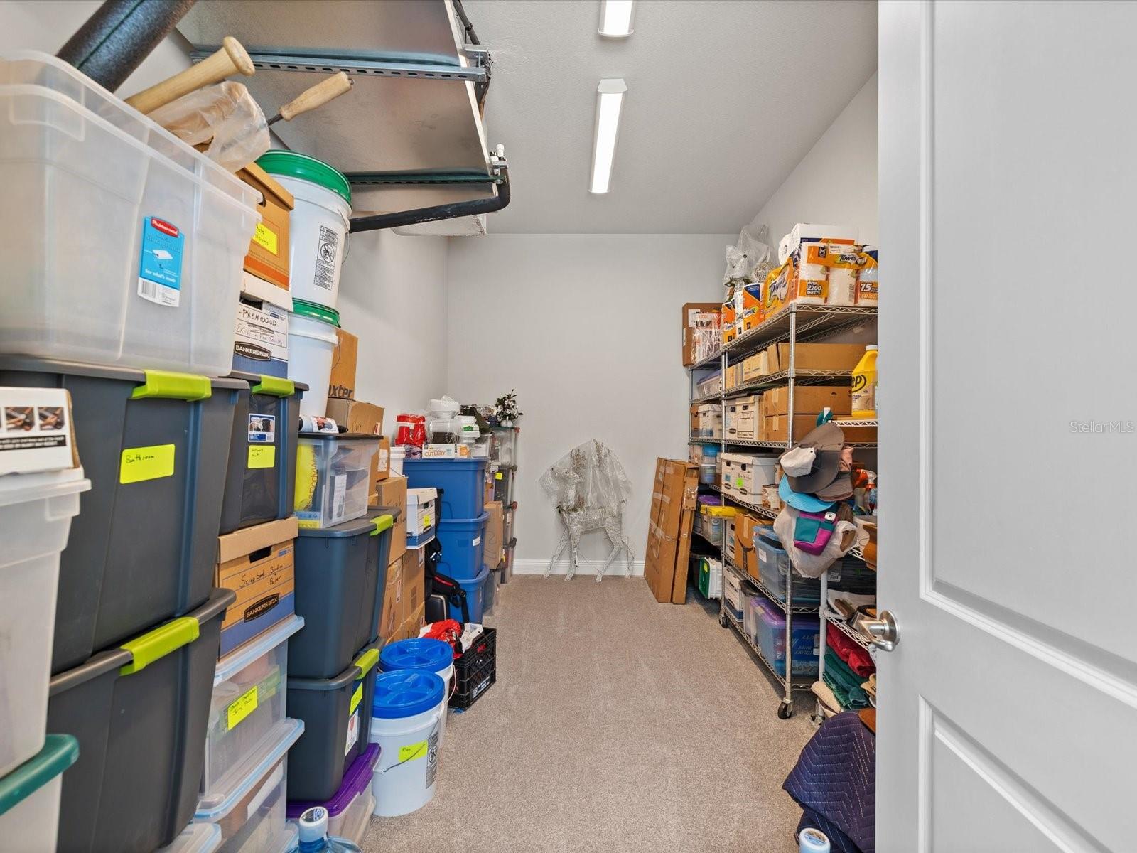 ROYAL HIGHLANDS - Residential