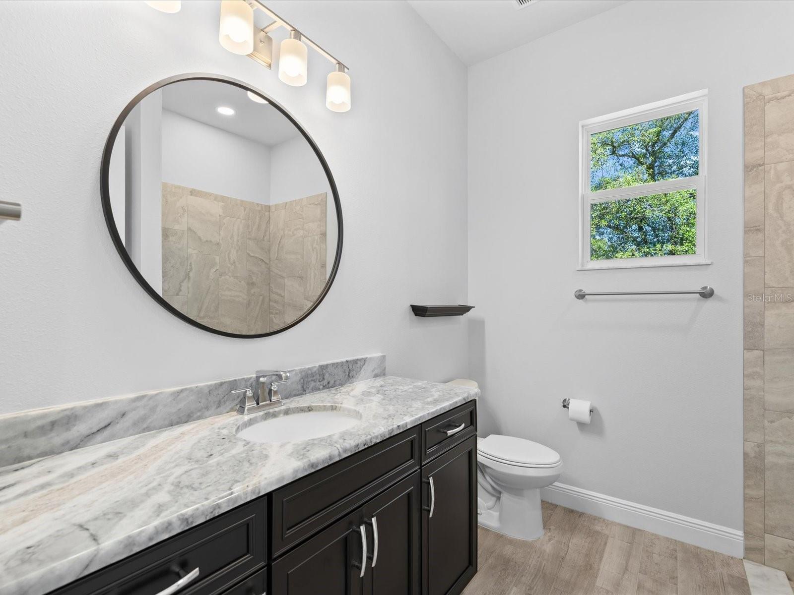 ROYAL HIGHLANDS - Residential