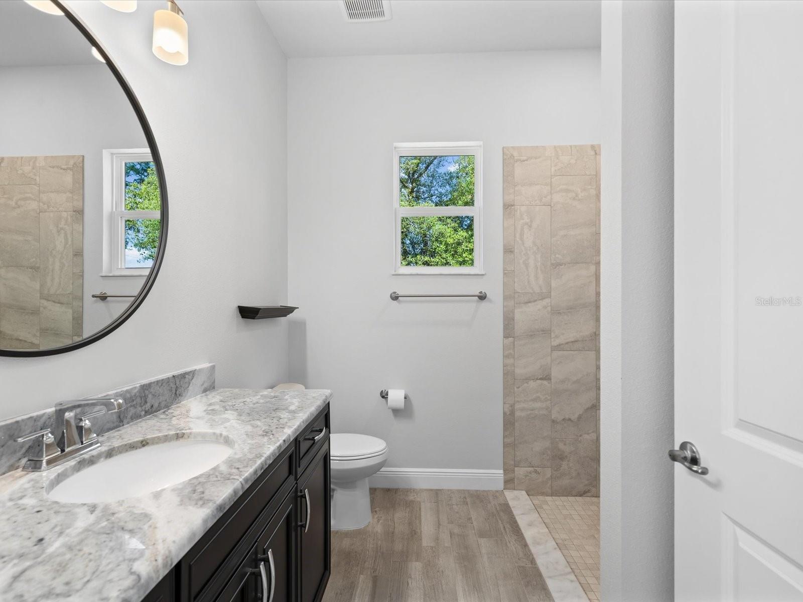 ROYAL HIGHLANDS - Residential