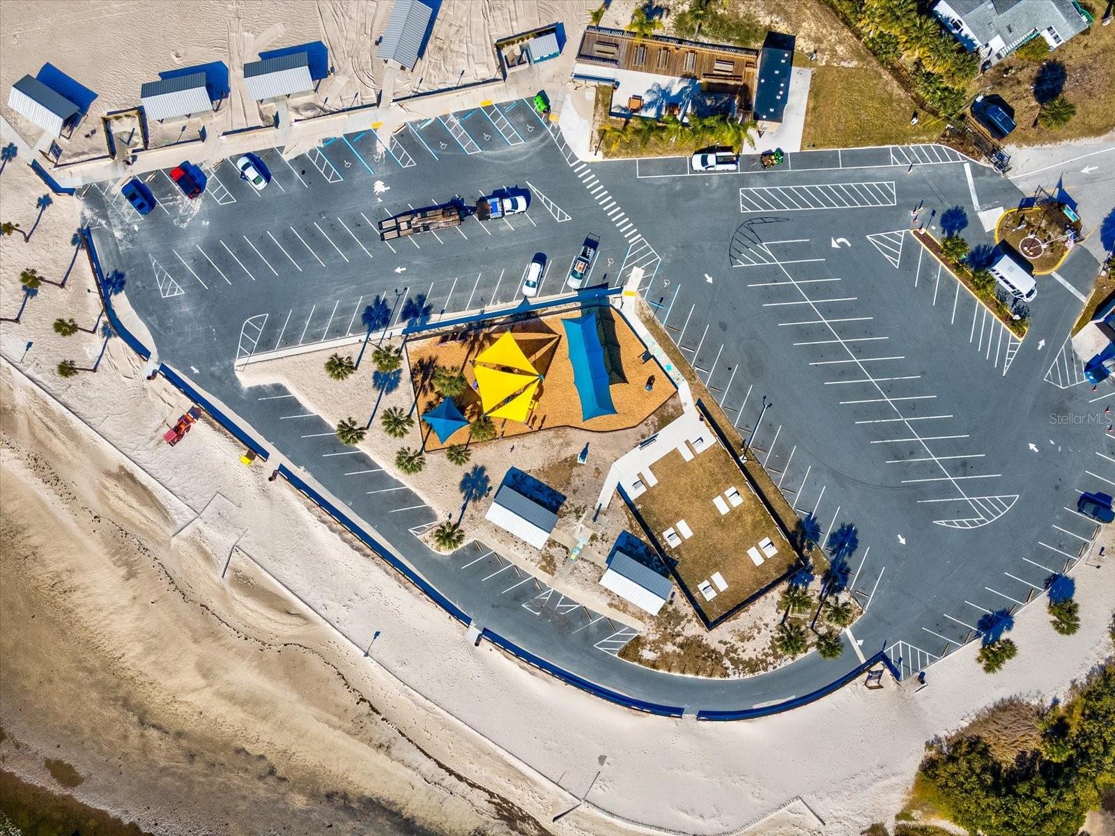 ROYAL HIGHLANDS - Residential