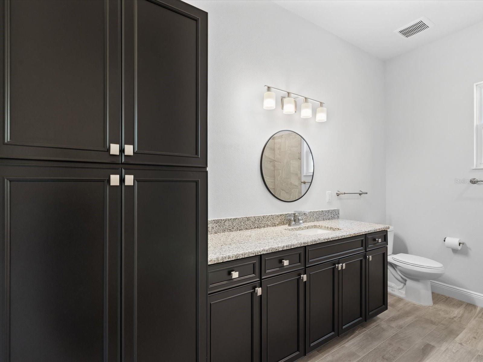 ROYAL HIGHLANDS - Residential