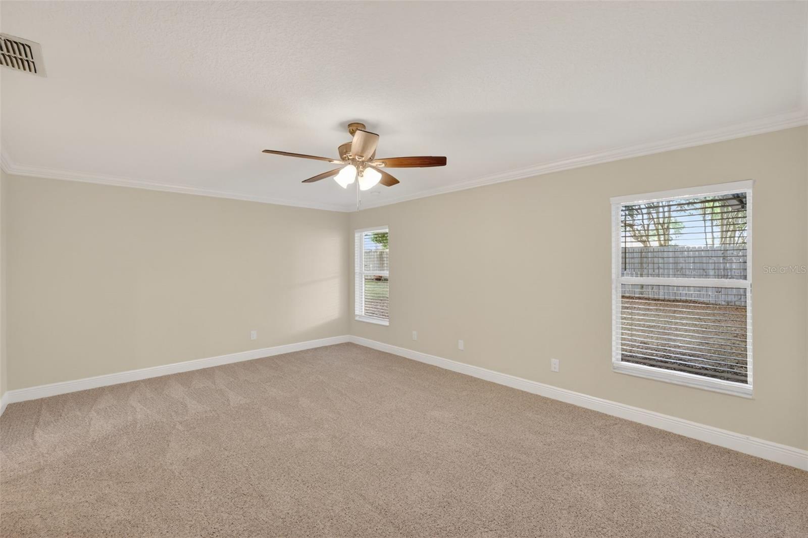 LEESBURG LAKE POINTE AT SUMMIT - Residential