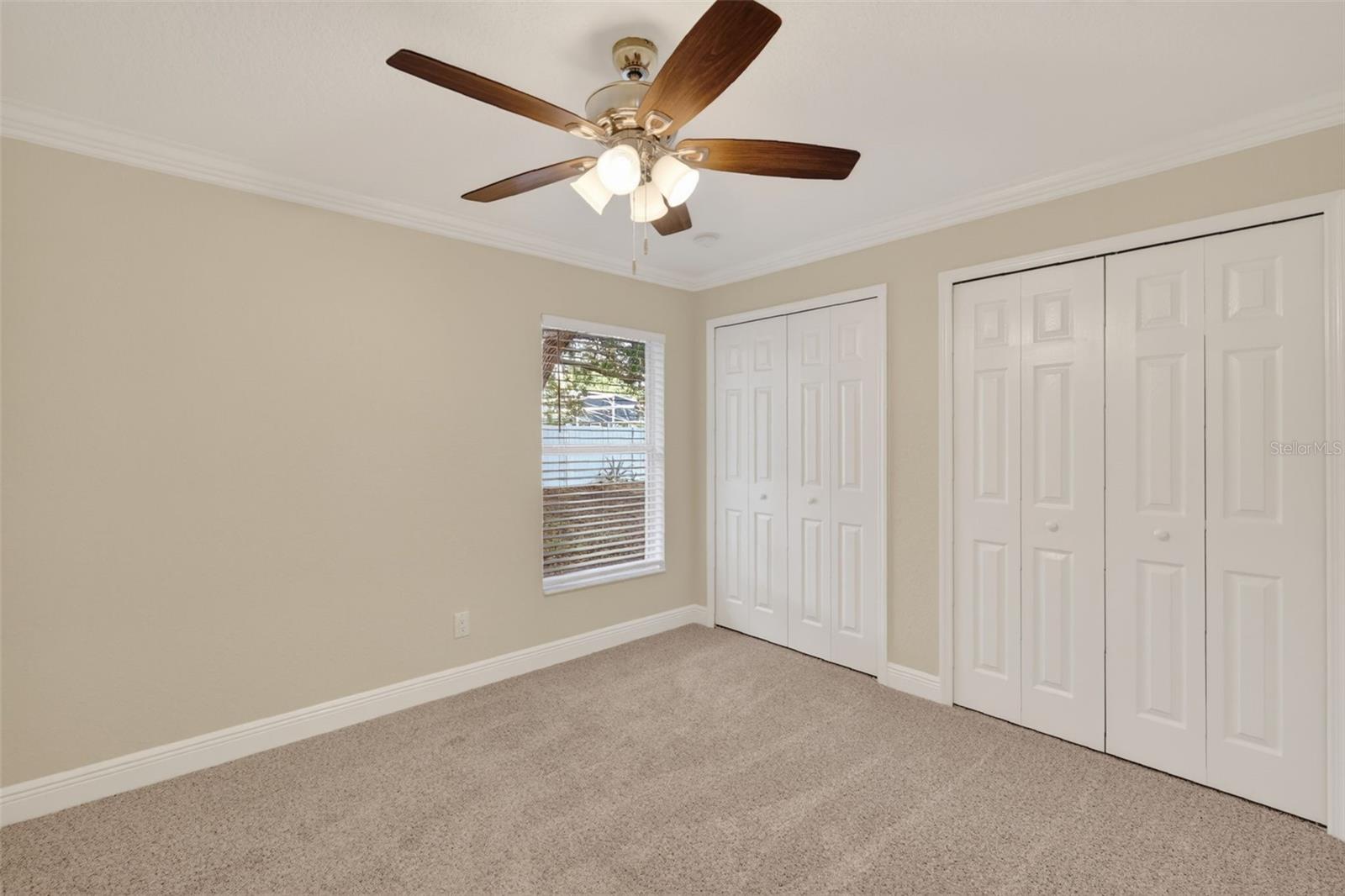 LEESBURG LAKE POINTE AT SUMMIT - Residential