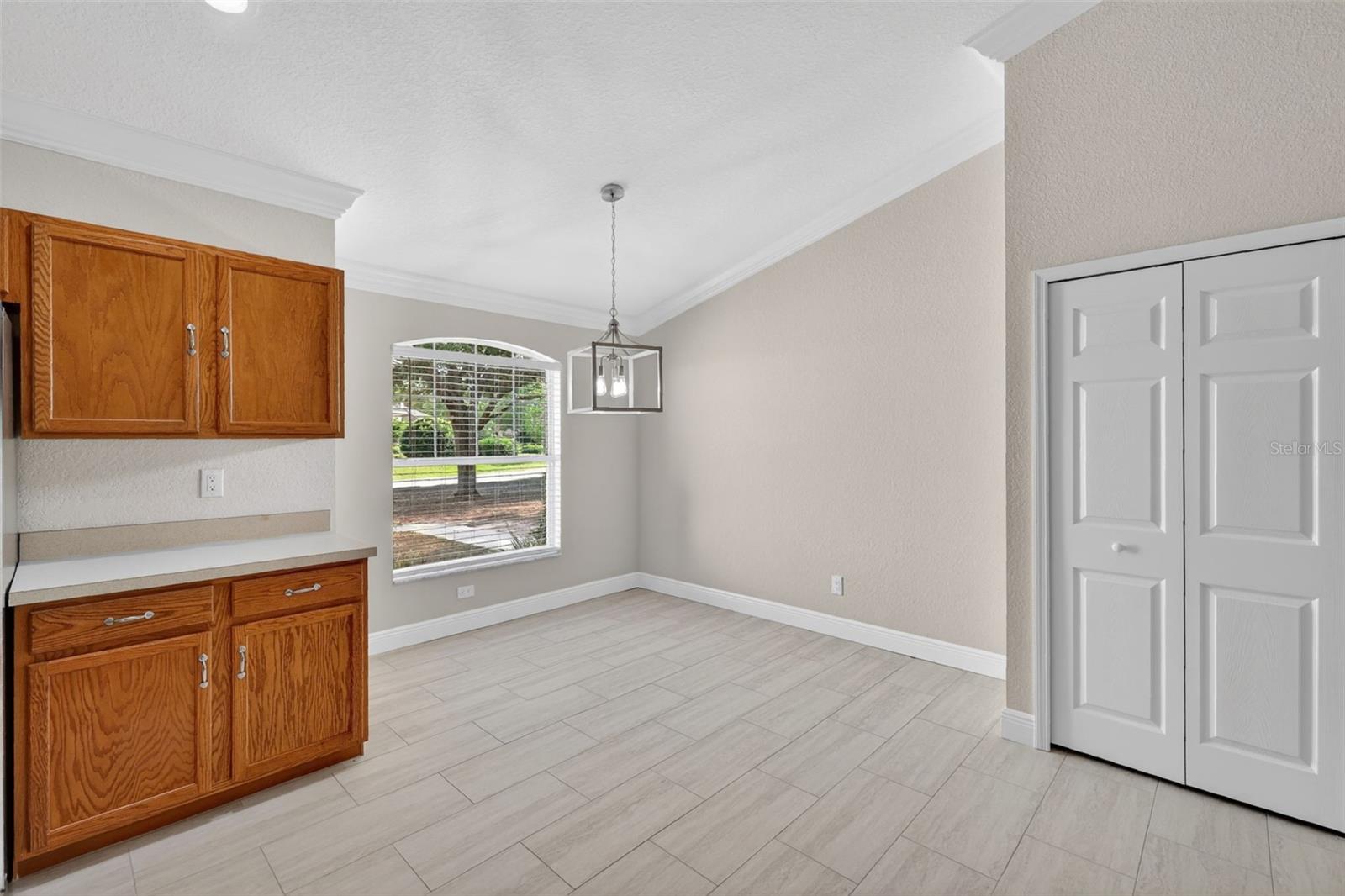 LEESBURG LAKE POINTE AT SUMMIT - Residential