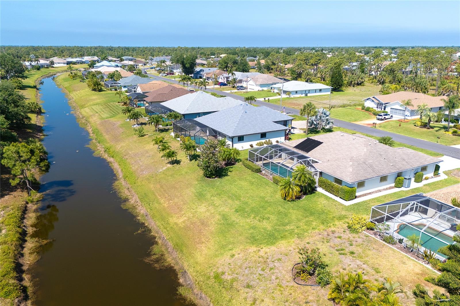 ROTONDA WEST BROADMOOR - Residential