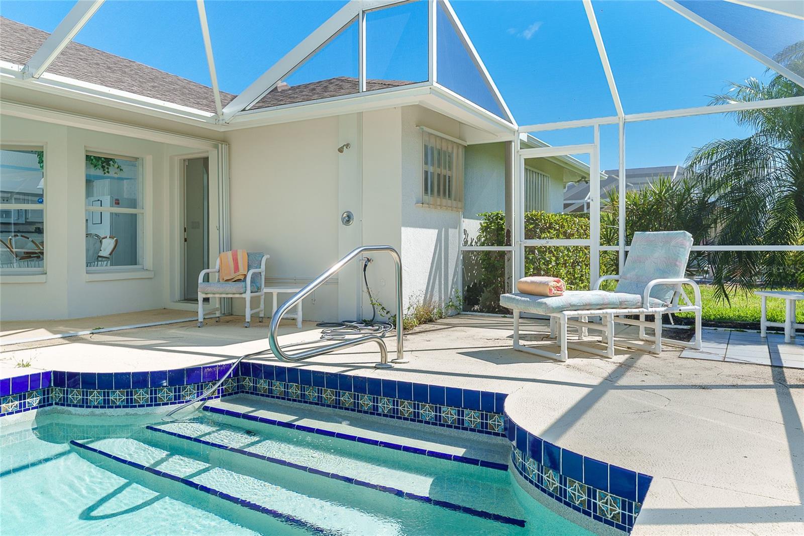 ROTONDA WEST BROADMOOR - Residential