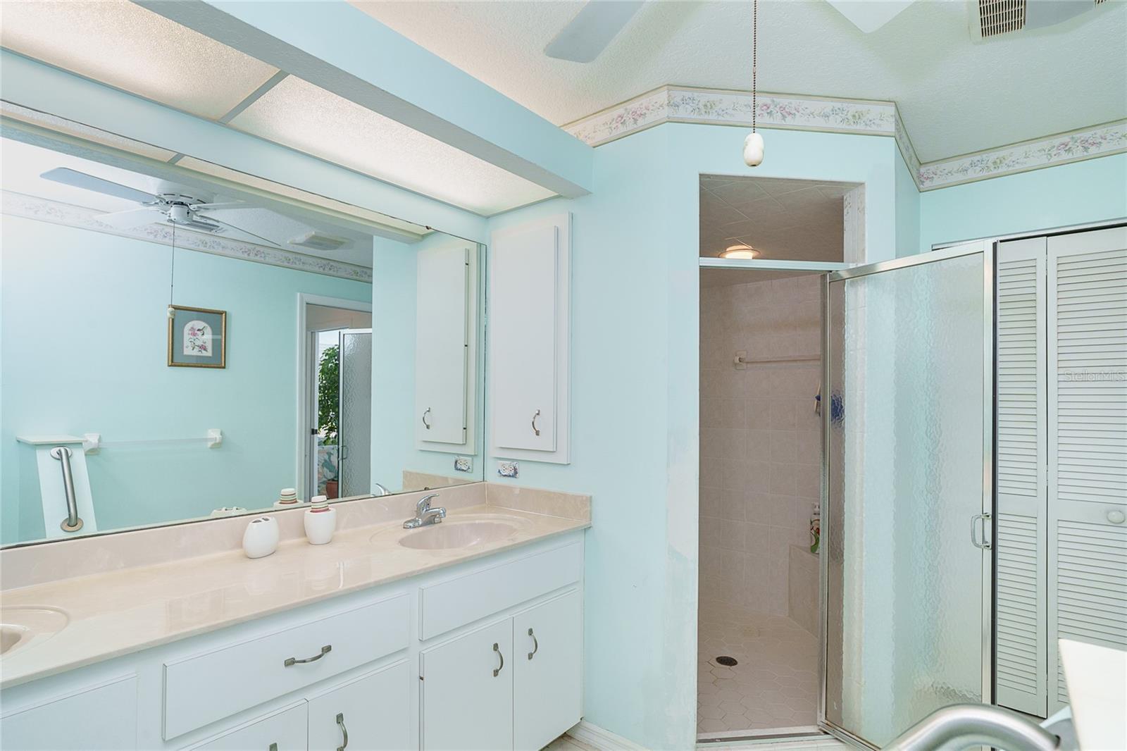 ROTONDA WEST BROADMOOR - Residential