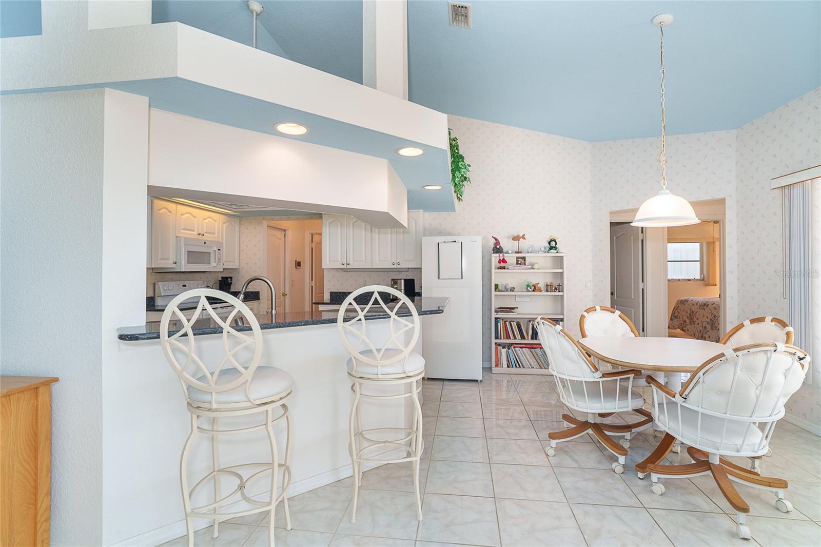 ROTONDA WEST BROADMOOR - Residential