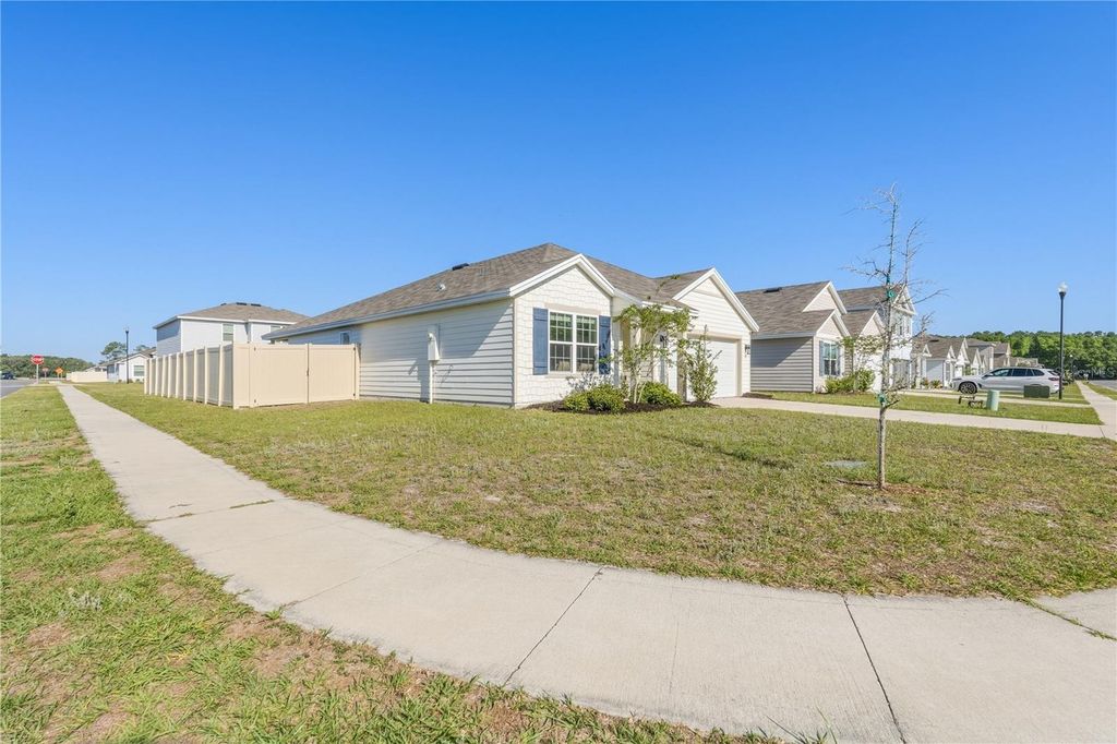 Photo of 2114 NW 246th Terrace, Newberry, FL 32669 (MLS # GC539524)